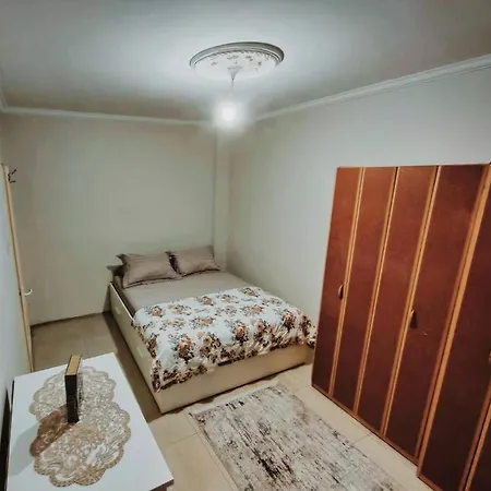 公寓 Comfy Flat In Heart Of