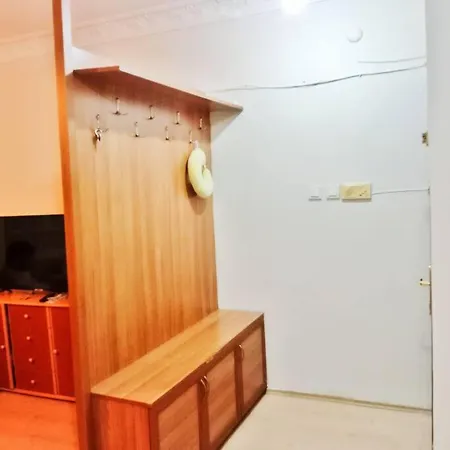Comfy Flat In Heart Of *